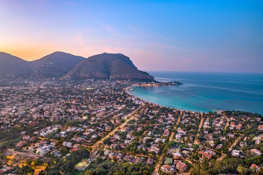 Visit Mondello and Monte Pellegrino from Palermo